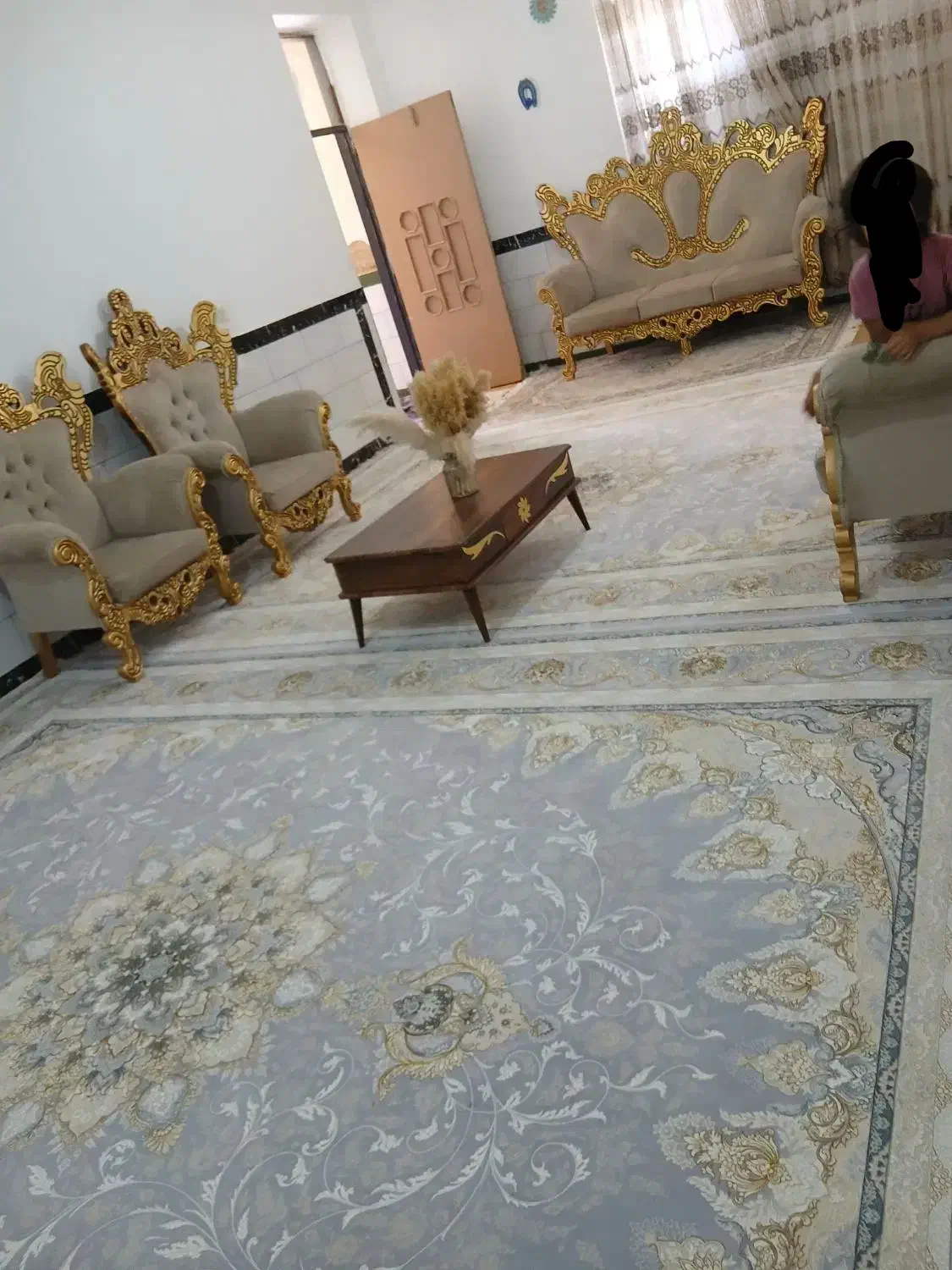 مبل سلطنتی، هفت نفره  در سهر سورشجان ۱۷۰۰۰۰۰۰|مبلمان خانگی و میز عسلی|شهرکرد, |دیوار