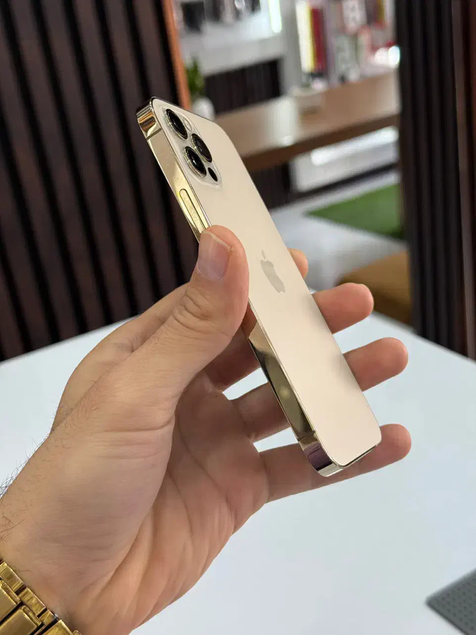 12pro zaa|موبایل|اصفهان, بهارستان|دیوار