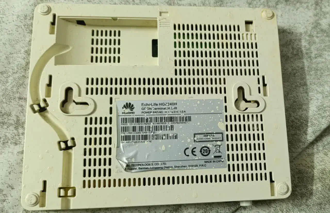 مودم فیبر نوری هوآوی|مودم و تجهیزات شبکه|قم, کیوانفر|دیوار