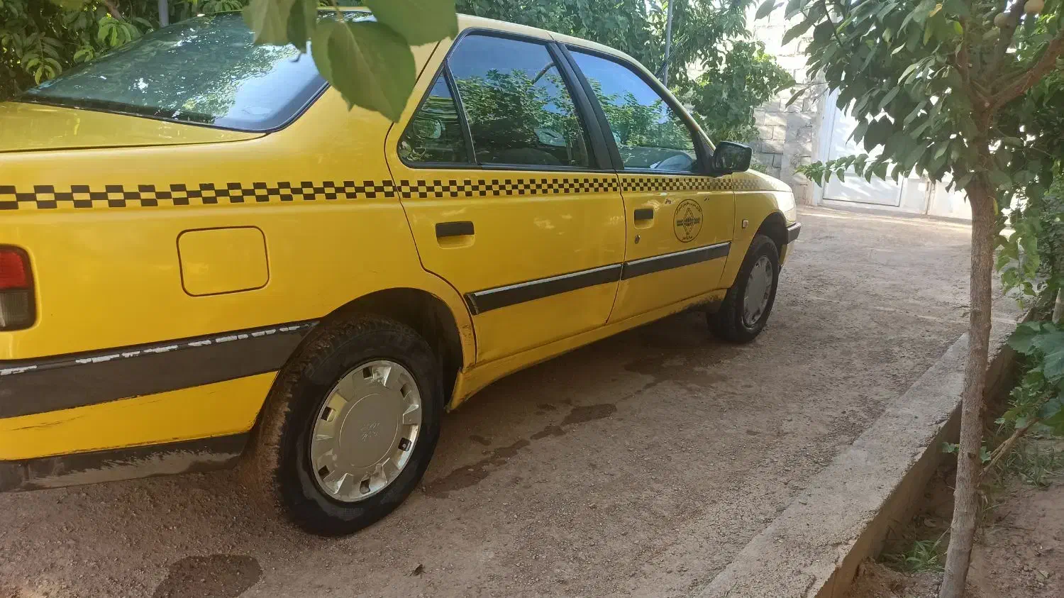 پژو۴۰۵تاکسی مدل ۹۶|خودرو سواری و وانت|اصفهان, دانشگاه افسری امیرالمومنین|دیوار