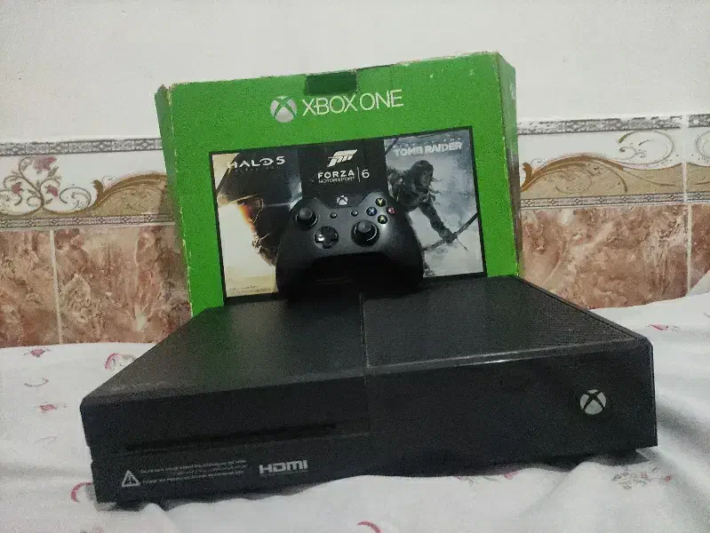xbox one|کنسول، بازی ویدئویی و آنلاین|شیراز, گل سرخ|دیوار