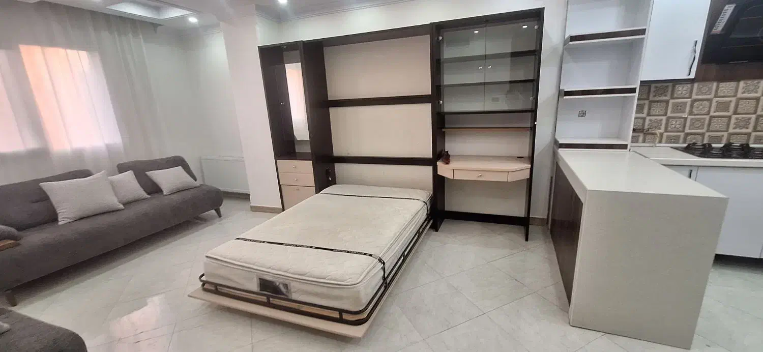 تخت کم جا کاملا سالم از برند کمجا|تخت و سرویس خواب|فردیس, منظریه|دیوار