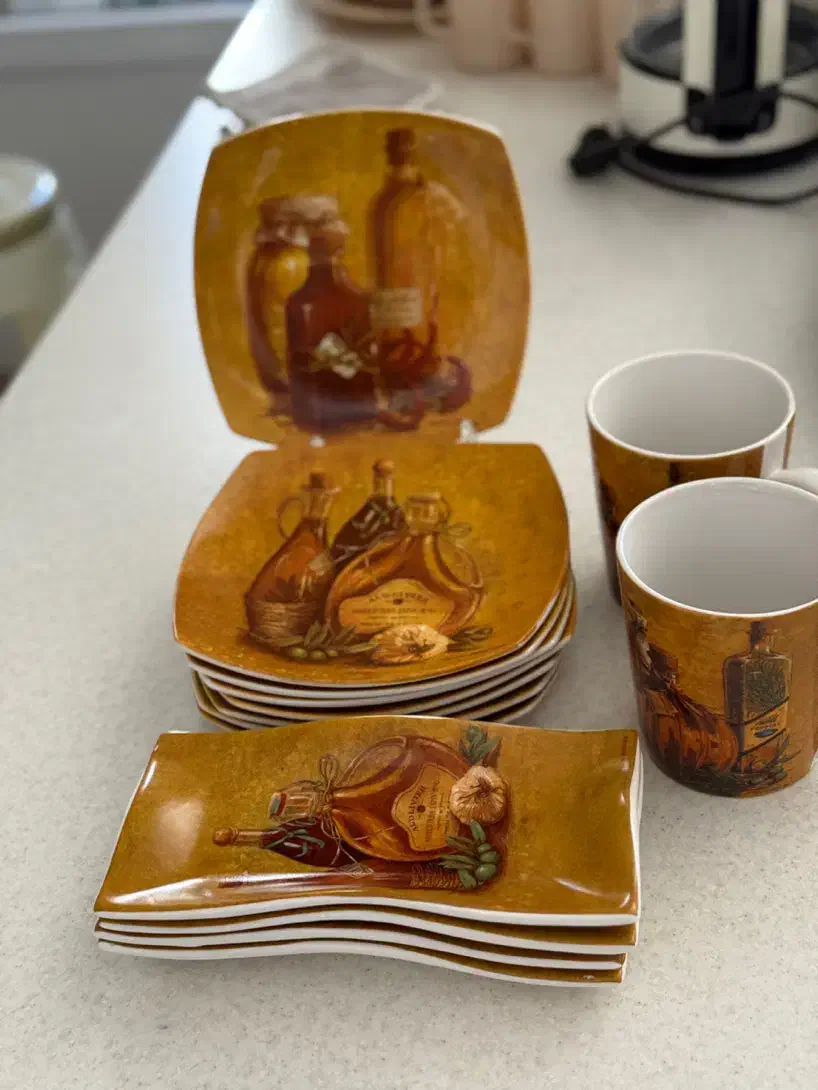 چینی|ظروف سرو و پذیرایی|تهران, گلستان (شهرک راه آهن)|دیوار