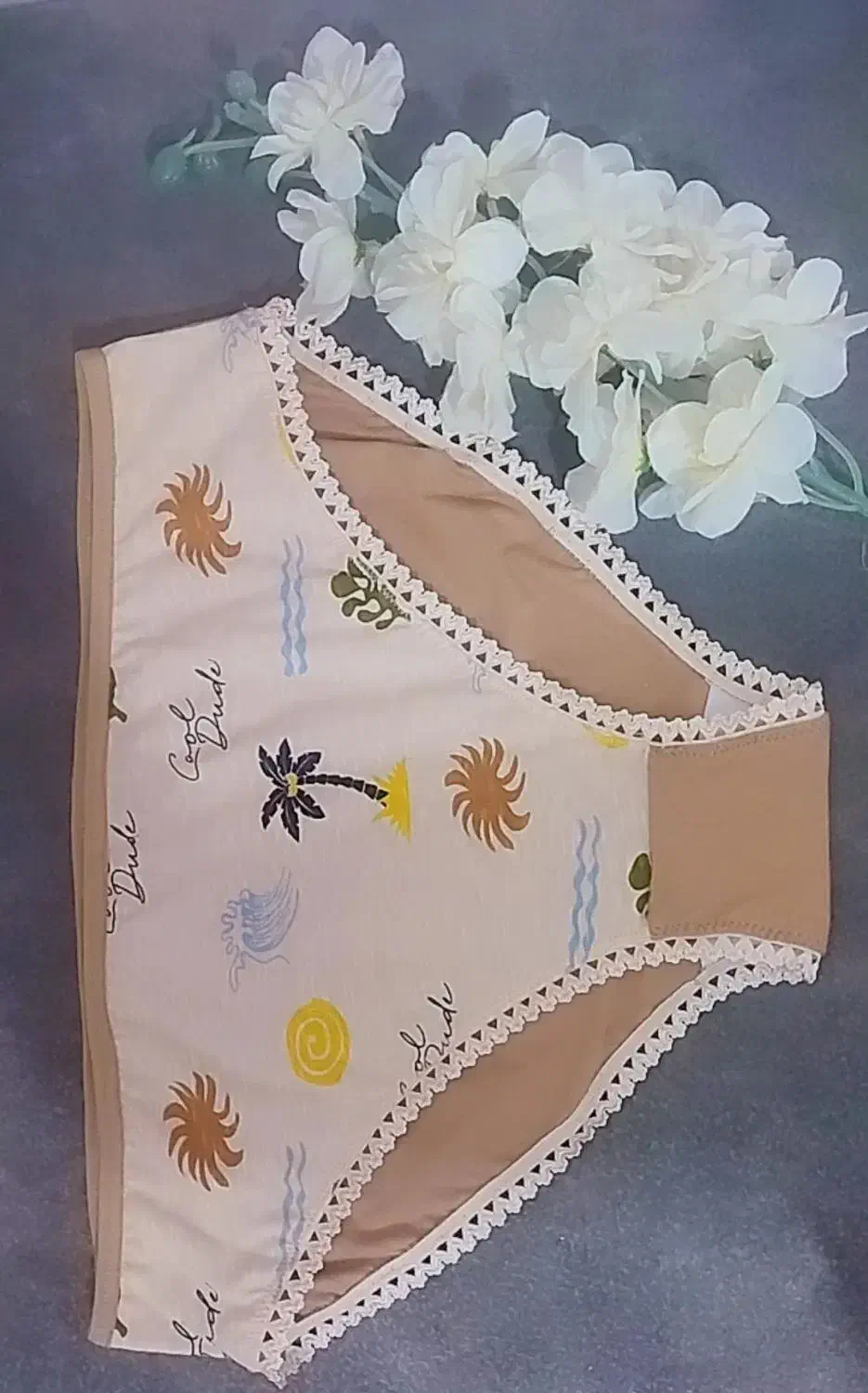 فروش و دوخت لباس زیر|لباس|یزد, |دیوار