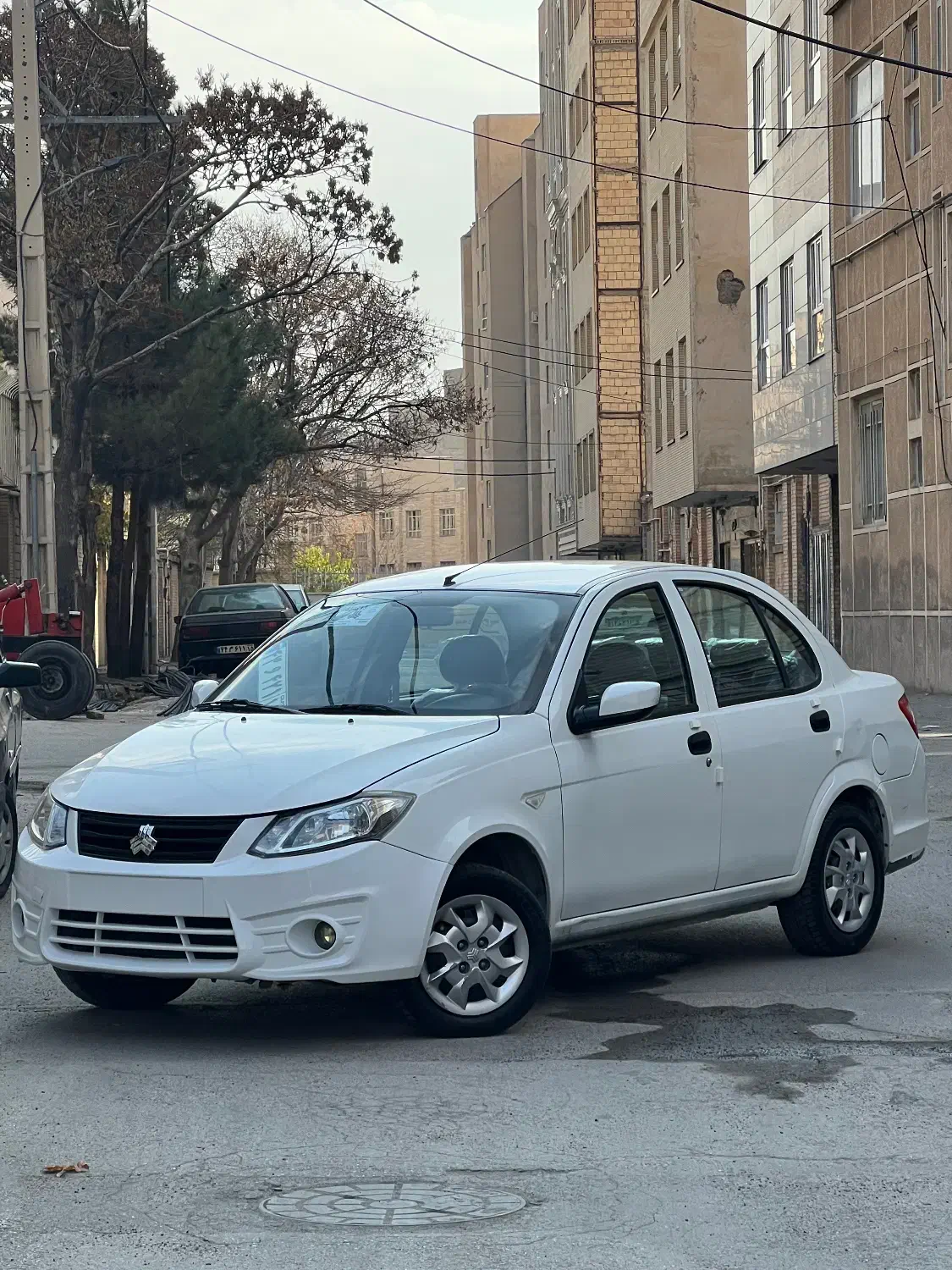 ساینا مدل ۹۹ درحد خشک ۱۰۰ تا کار نقدواقساط|خودرو سواری و وانت|تبریز, |دیوار