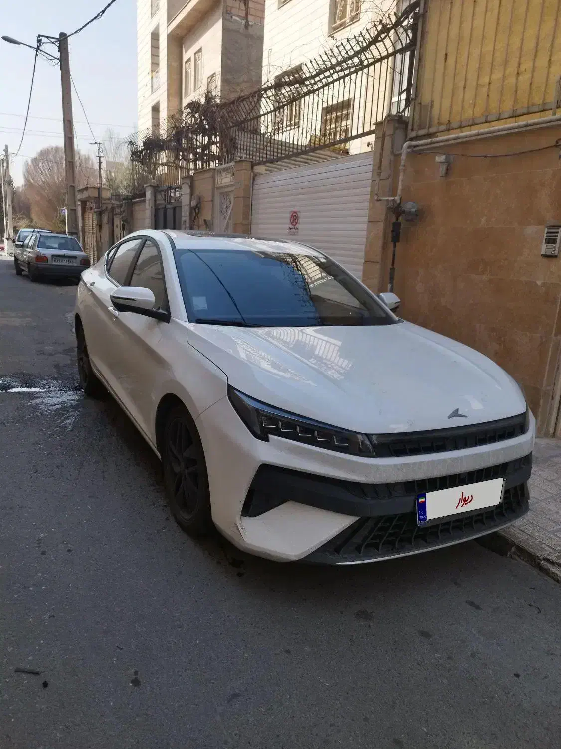 KMC j7.  مدل 402|خودرو سواری و وانت|تهران, عبدل‌آباد|دیوار