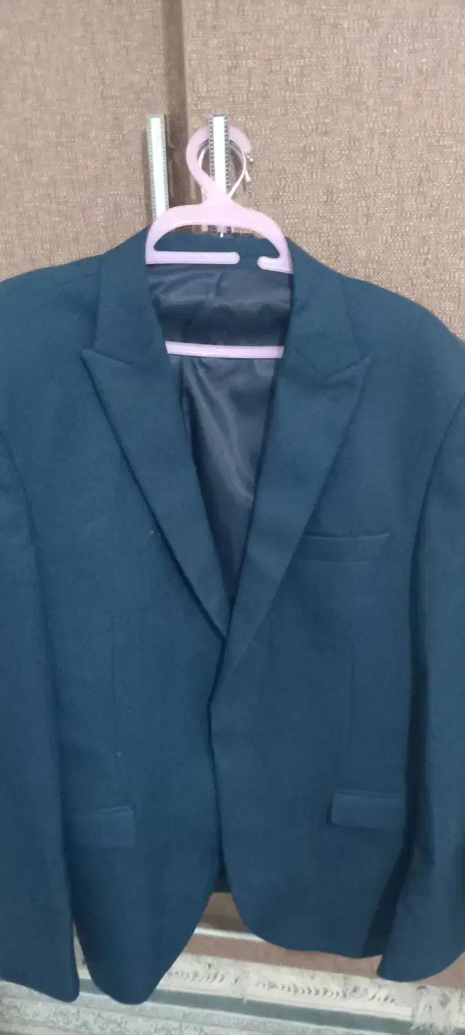 کت تک|لباس|خرمآباد, |دیوار