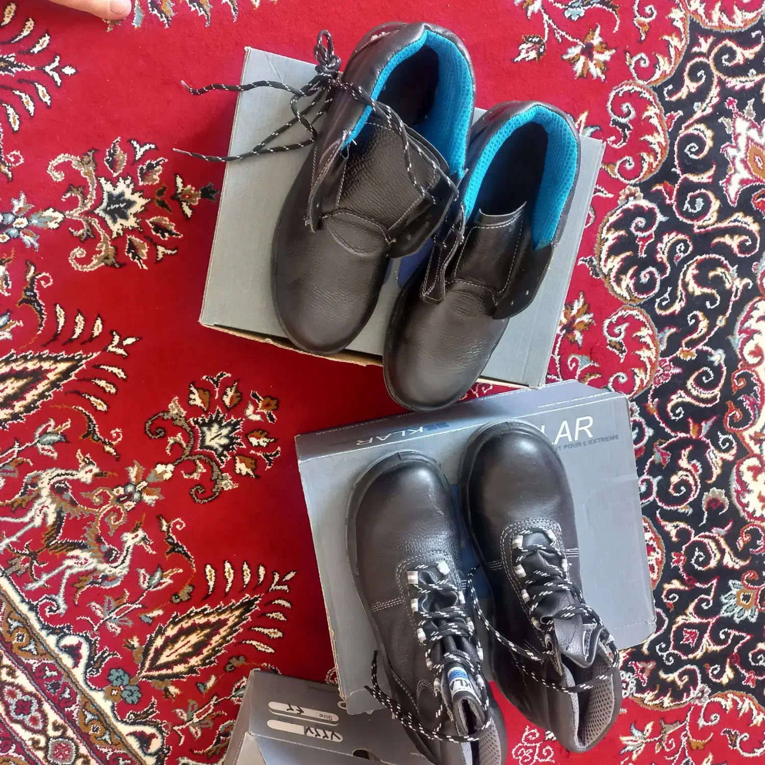 کفش کار کاملن ایمنی ونونو هستن سایز ۴۲|کیف، کفش، کمربند|خرمآباد, |دیوار