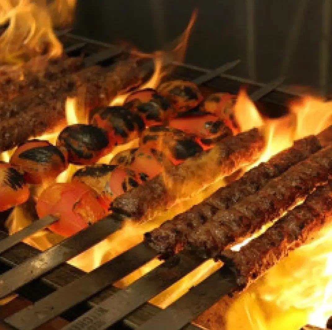 به تعدادی کارگر ساده نیازمندیم|استخدام خدمات فروشگاه و رستوران|دماوند, گیلاوند|دیوار