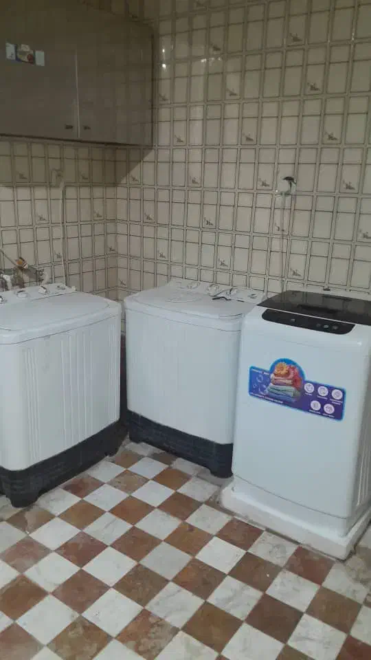خوابگاه دخترانه زیگورات تخت ۲۵۰۰|اجارهٔ کوتاه‌مدت آپارتمان و سوئیت|شیراز, زند|دیوار