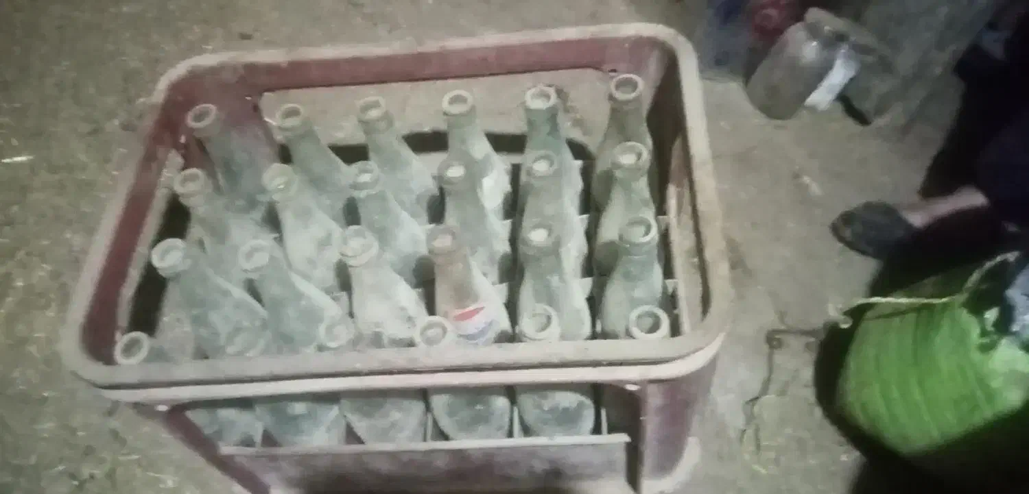 شیشه نوشابه|خوردنی و آشامیدنی|خاو و میرآباد, |دیوار