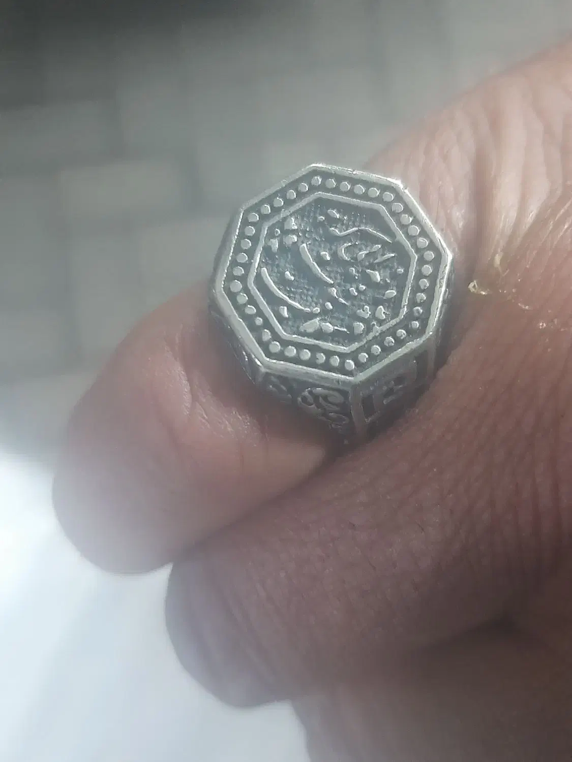 انگشتر. کاردست قدیمی|جواهرات|آستارا, |دیوار