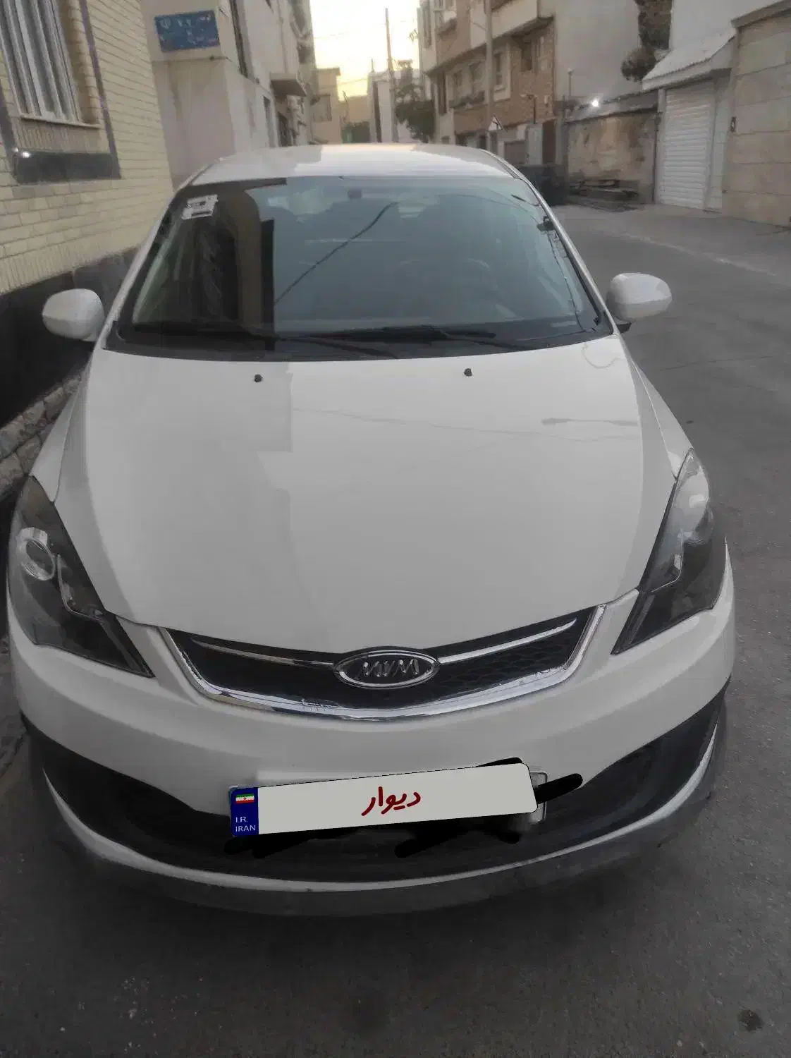 ام وی ام ۳۱۵نیو|خودرو سواری و وانت|شیراز, اصلاح‌نژاد|دیوار