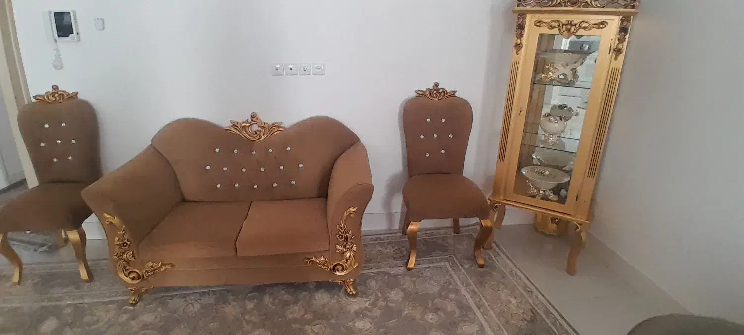 مبل سالم وتمیز درحدنو|مبلمان خانگی و میز عسلی|گناباد, |دیوار