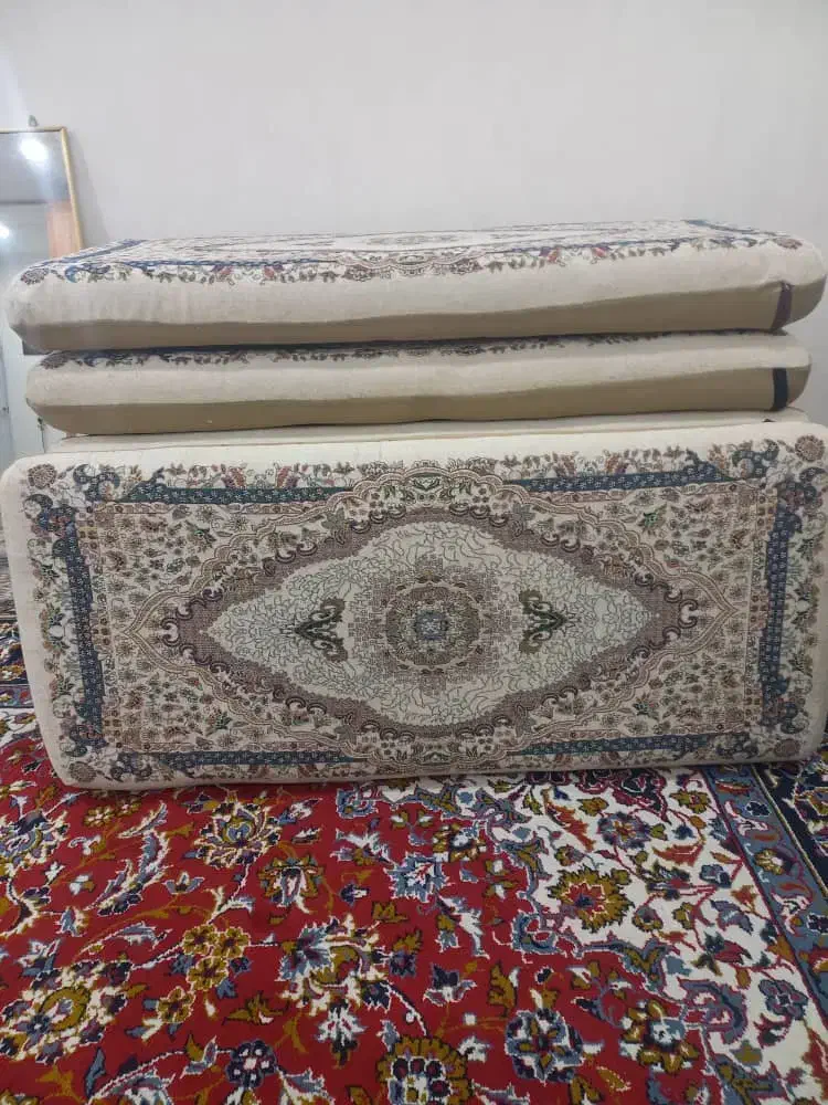 آینه بابالشت|آینه|آبادان, |دیوار