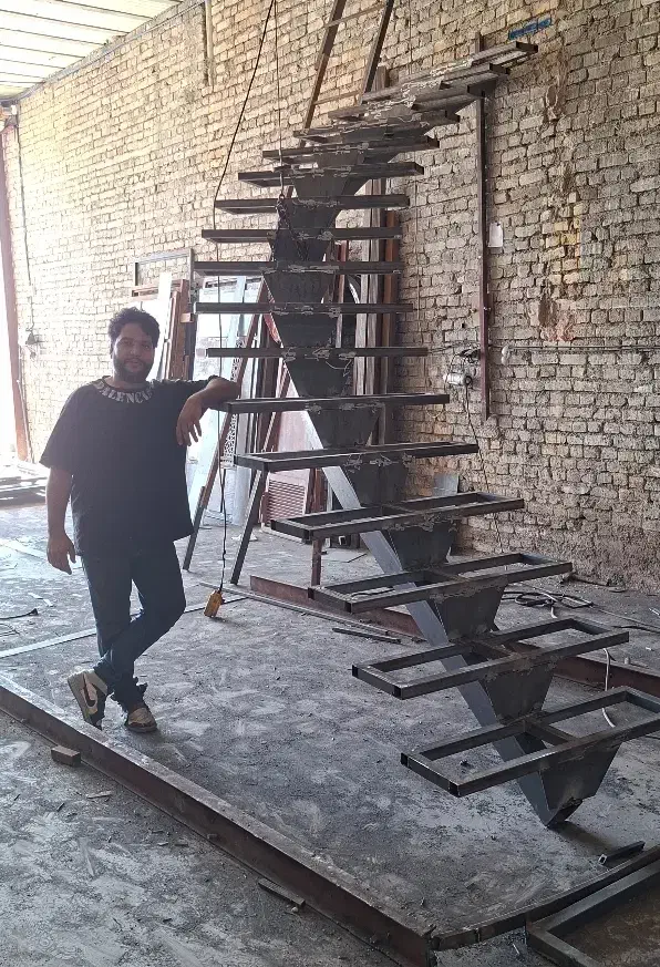 جوشکاری ، درب و پنجره سازی|خدمات پیشه و مهارت|یزد, |دیوار