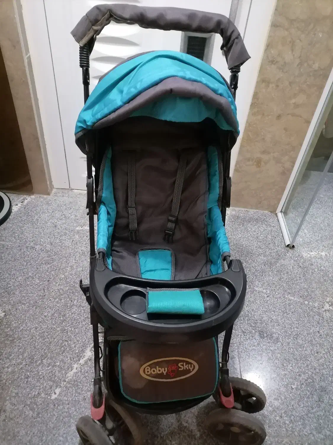 کالسکه در حد نو|کالسکه و لوازم جانبی|سبزوار, شهرک اندیشه|دیوار