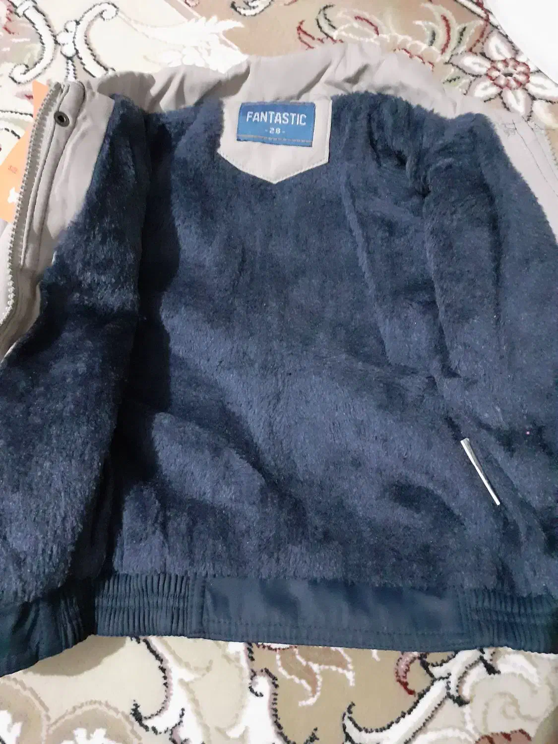 کاپشن بچه گانه و بلوز زنانه|لباس|ری, ولی آباد|دیوار