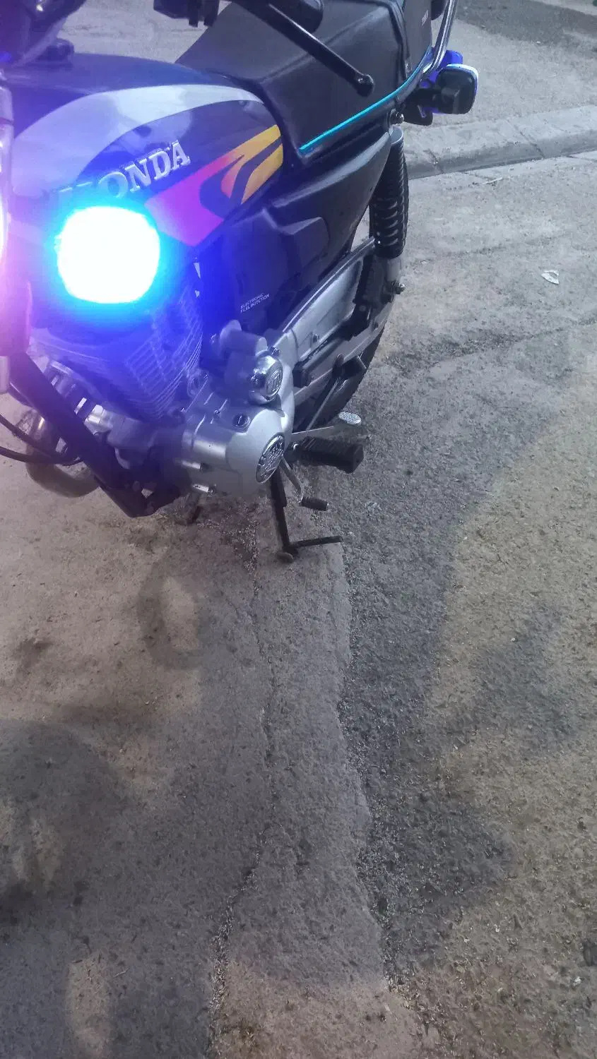 موتور مدل ۱۴۰۲|موتورسیکلت|شریفآباد, |دیوار