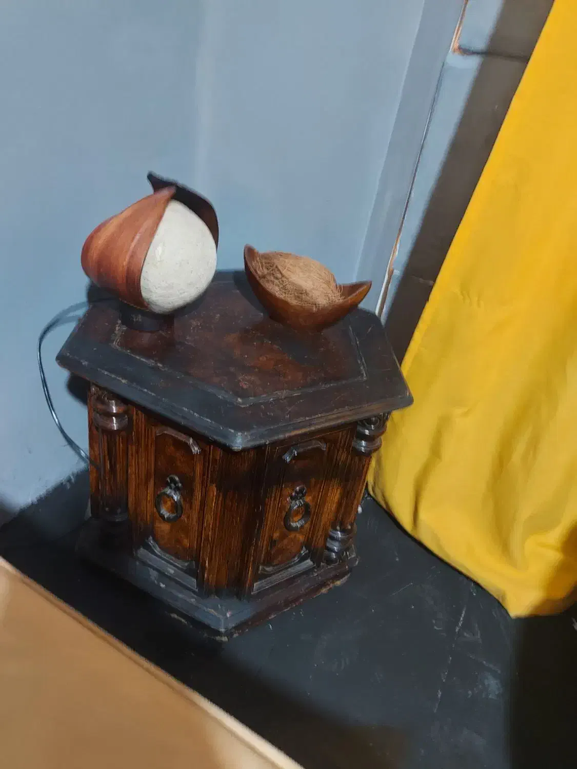 تعدادی لوازم دکوری خارجی|صنایع دستی و سایر لوازم تزئینی|تهران, زرکش|دیوار