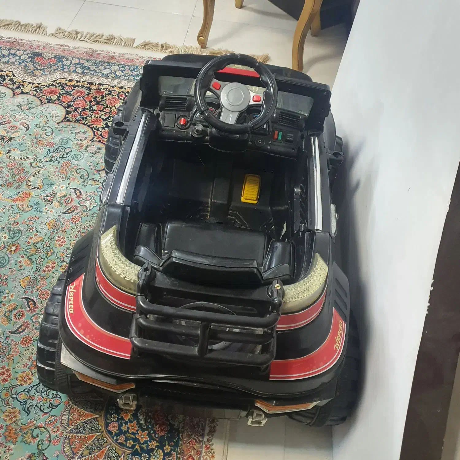 ماشین شارژی موزیکال دو موتوره|اسباب‌‌بازی|شیراز, درکی|دیوار