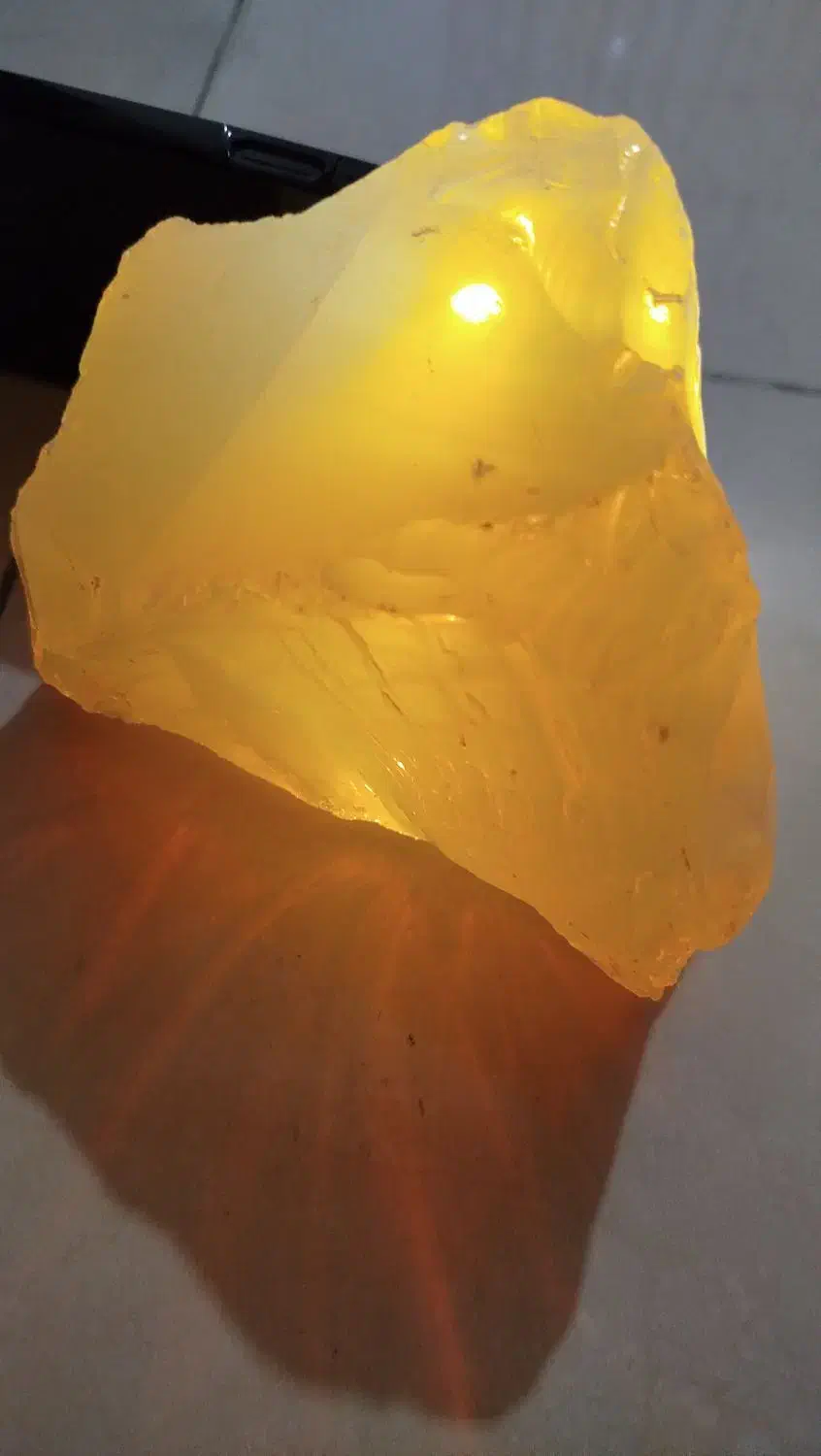 سنگ اوپال شیری درشت راف وزن حدودا ۳ کیلو بیشتره|جواهرات|اسلامشهر, شهرک قائمیه|دیوار