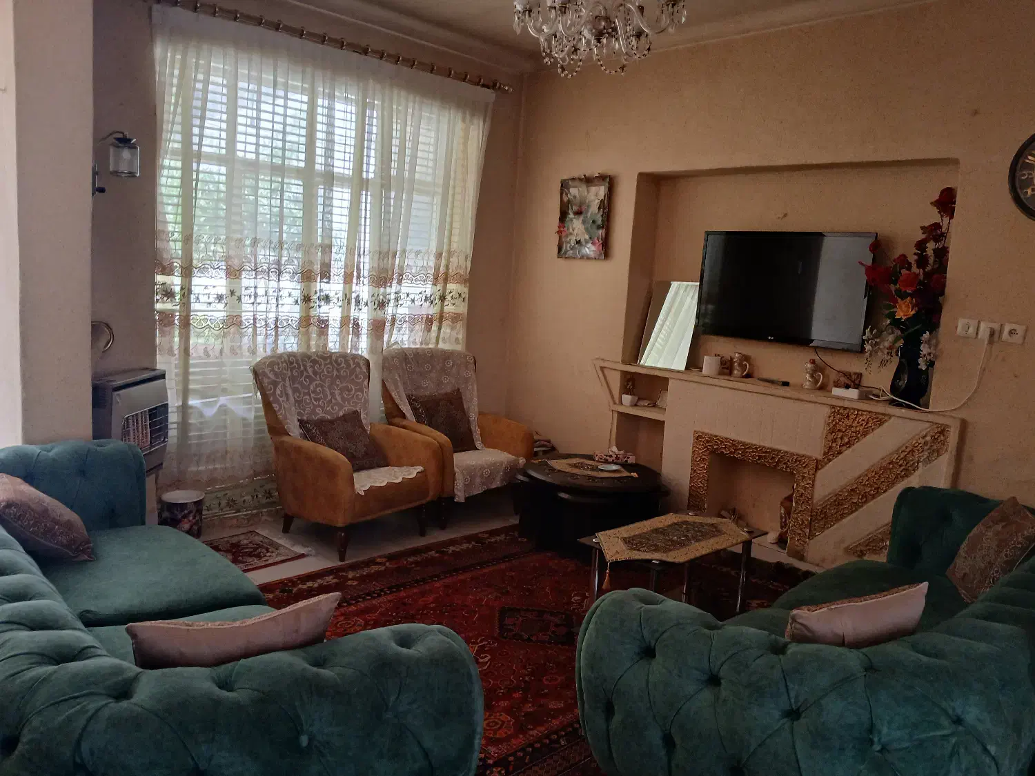 منزل مبله قصرالدشت|اجارهٔ کوتاهمدت آپارتمان و سوئیت|شیراز, میرزاکوچک خان|دیوار