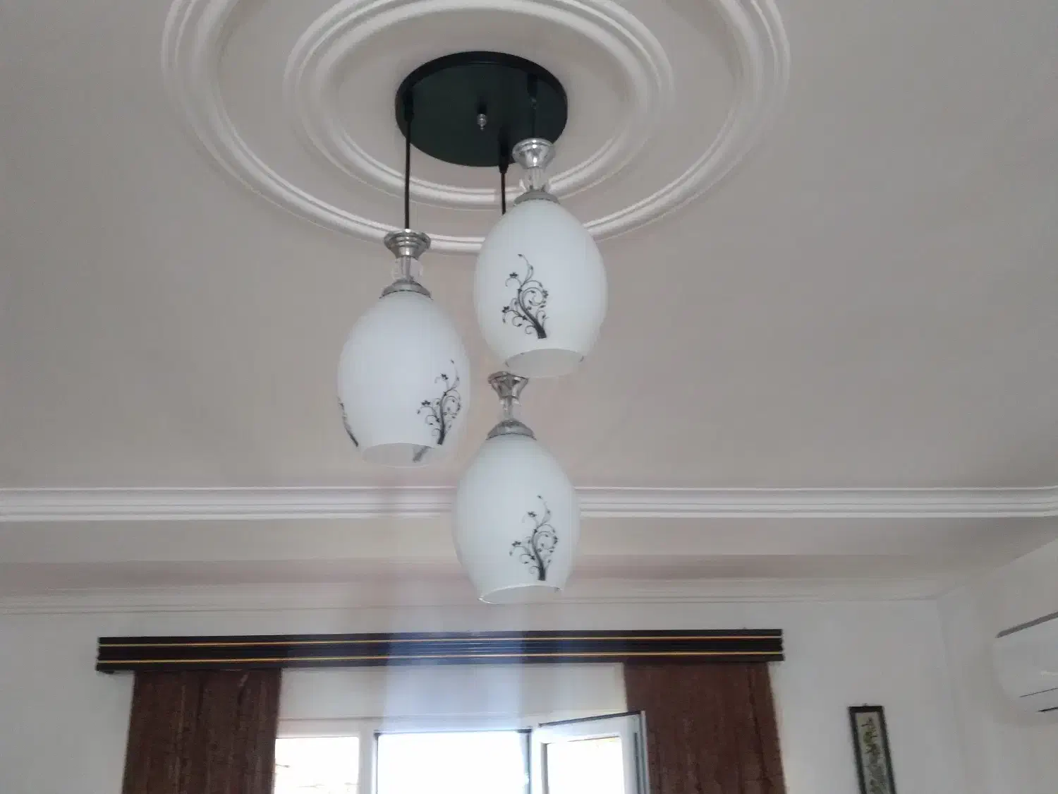 لوستر حبابی|لوستر و چراغ آویز|تالش, طولارود|دیوار