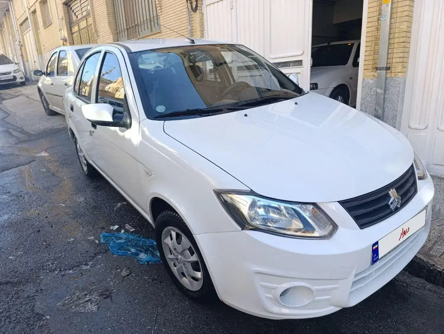 ساینا ۹۹|خودرو سواری و وانت|شهرکرد, |دیوار