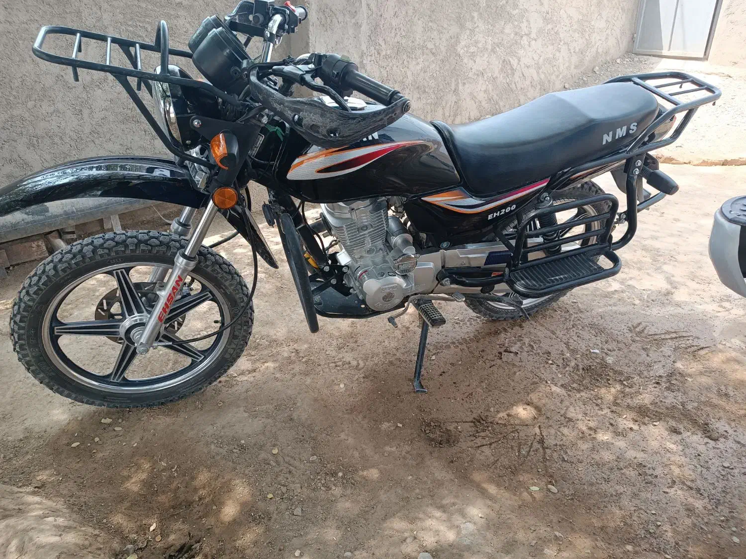 شکاری 200|موتورسیکلت|ارزوئیه, |دیوار