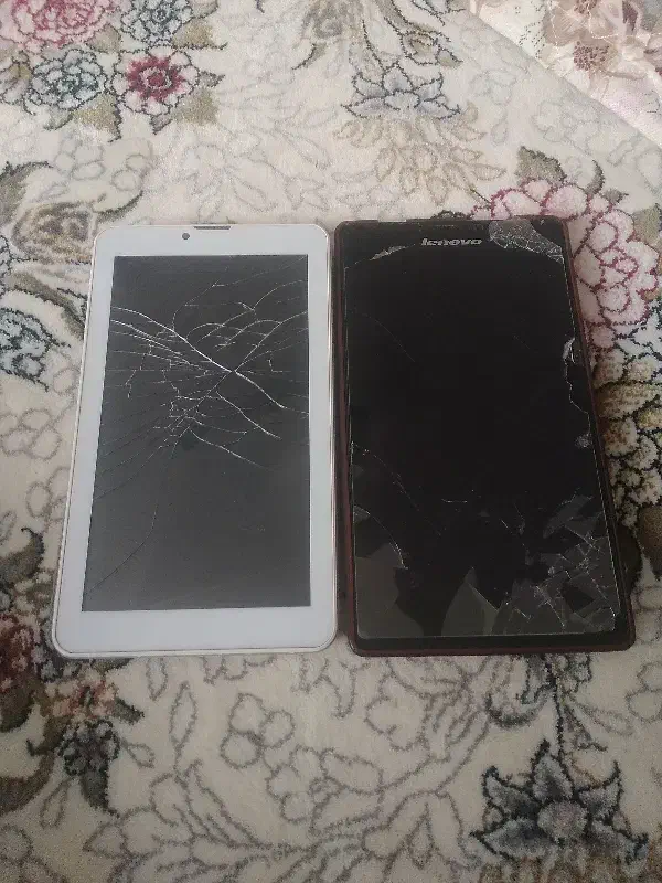 دو عدد تبلت اوراقی و یه گوشی ساده سالم همراه لوش|تبلت|مشهد, محمدآباد|دیوار