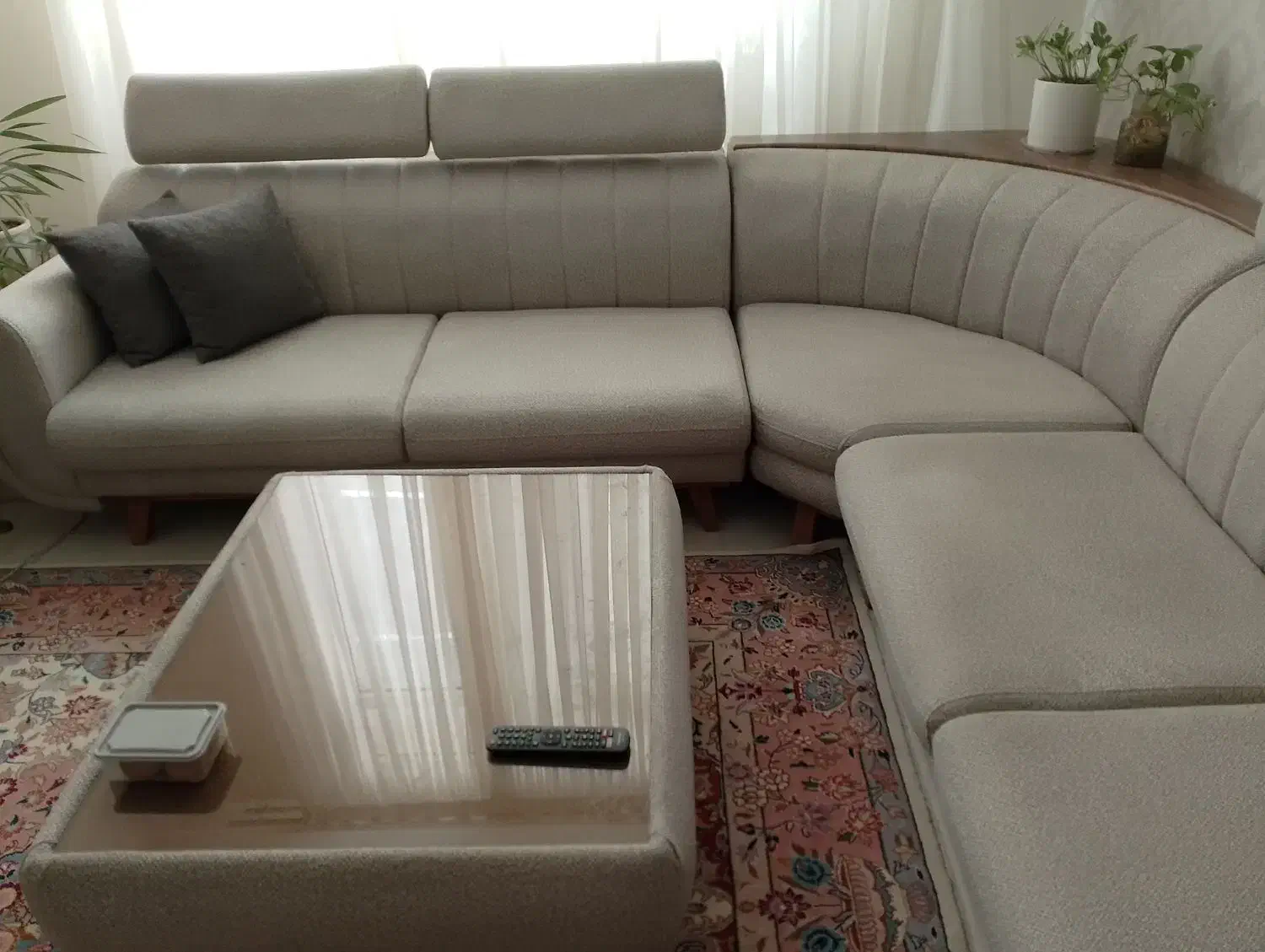 آباژور  پایه چوبی|چراغ خواب و آباژور|مشهد, دانشجو|دیوار