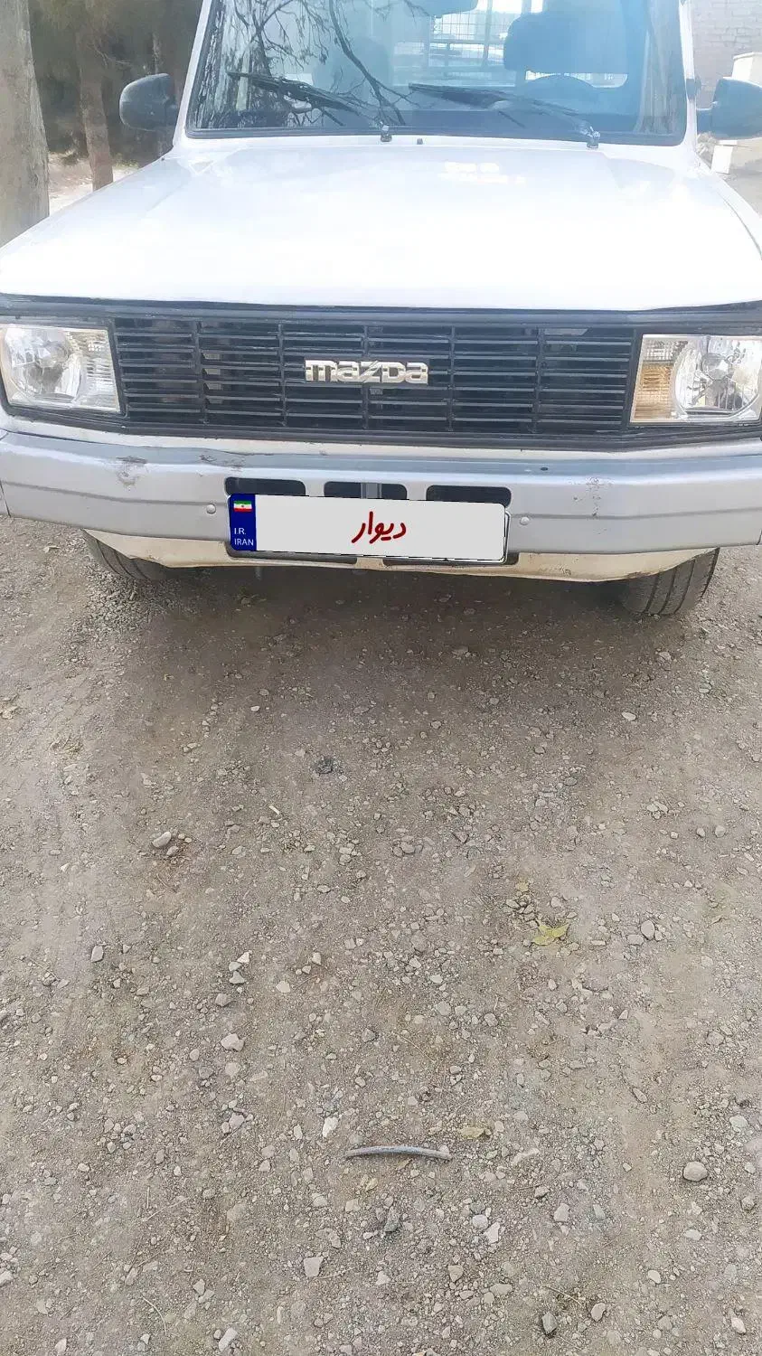 وانت مزدا|خودرو سواری و وانت|تربتحیدریه, منظر|دیوار