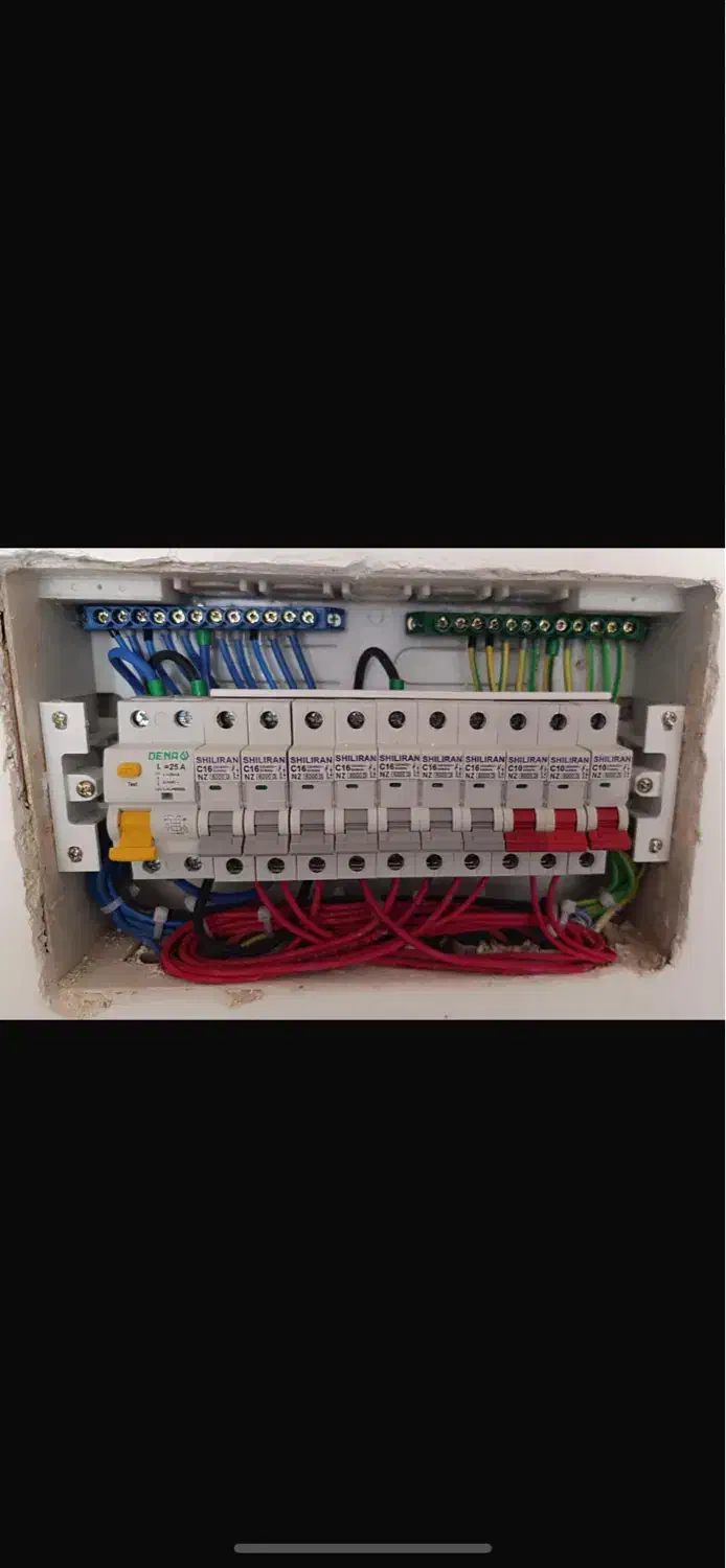 نیروی برقکار ساختمان|استخدام معماری، عمران و ساختمانی|شاهین‌شهر, عطار|دیوار