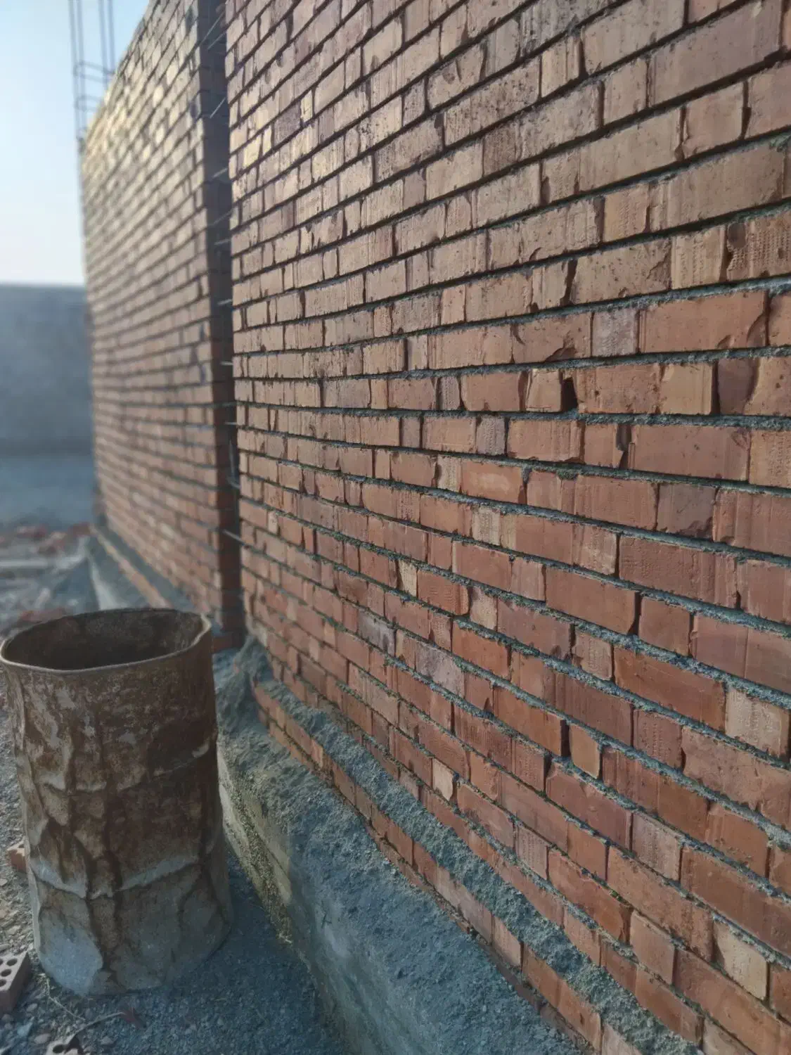 اجر چنی|خدمات پیشه و مهارت|قلعه گنج, |دیوار