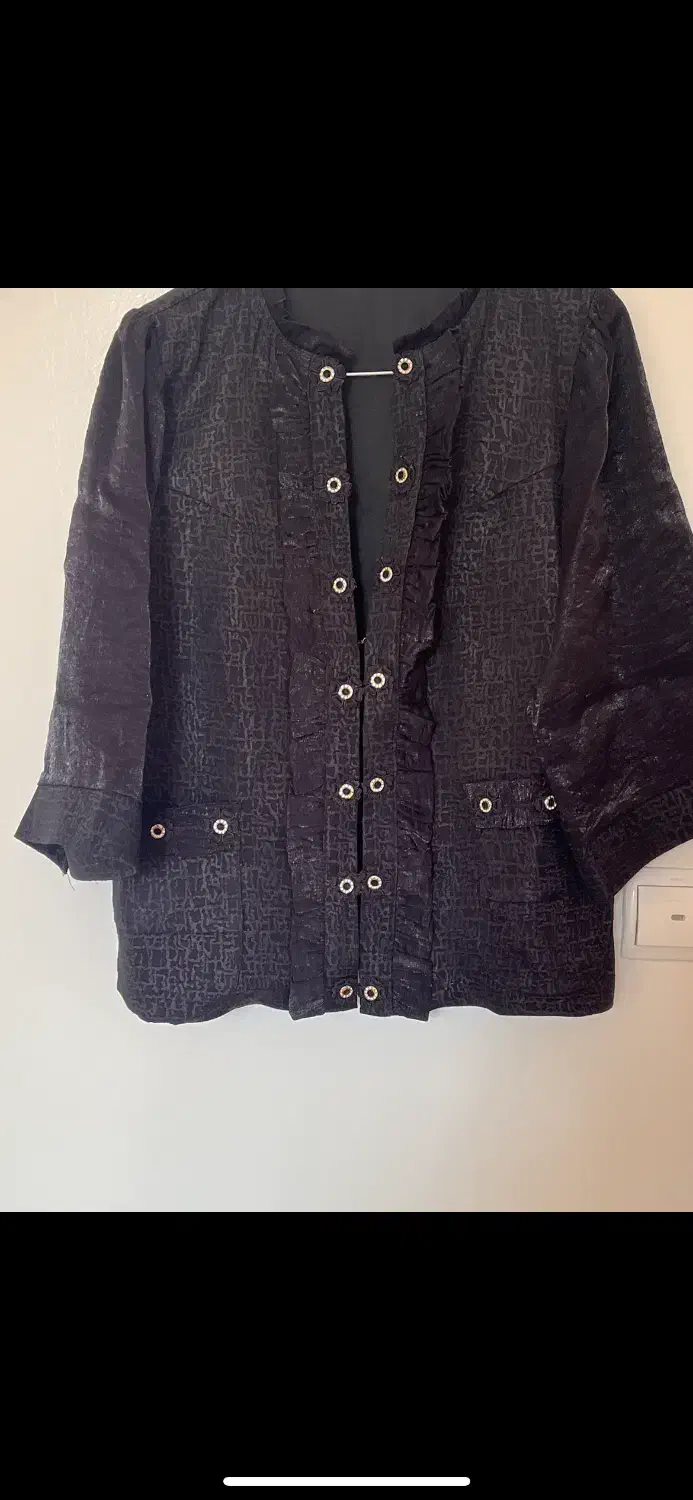 مانتو /پالتو|لباس|شیراز, فرگاز|دیوار