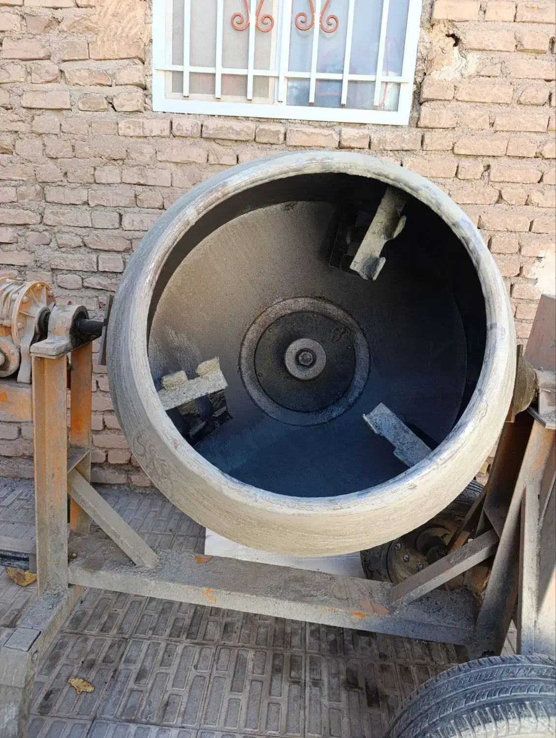 وسایل کارگاه بلوک زنی|ماشین‌آلات صنعتی|کرمان, |دیوار