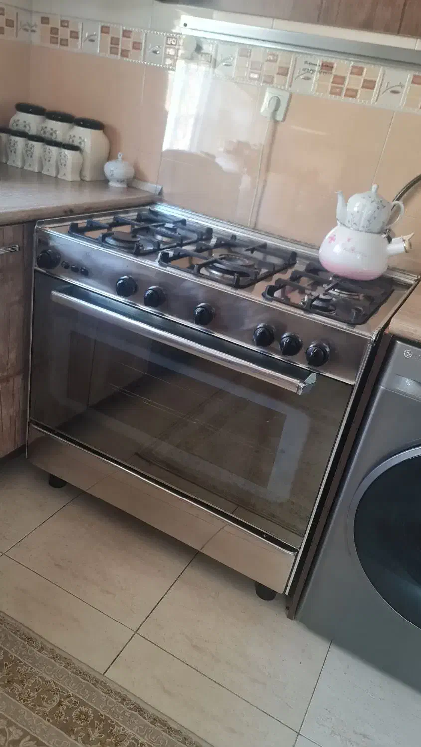 اجاق گاز تهران سبحان فردار سالم و تمیز|اجاق گاز و لوازم برقی پختوپز|تهران, استخر|دیوار