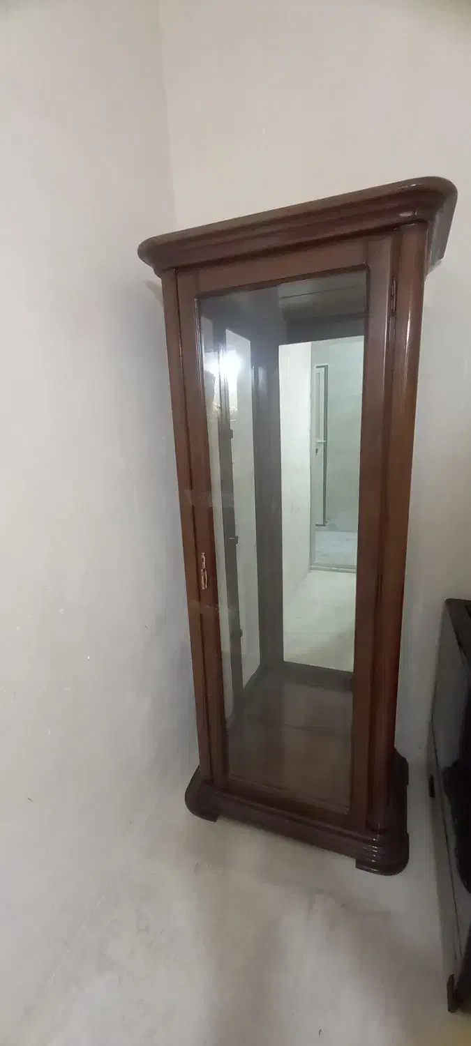 بوفه|بوفه، ویترین، کنسول|رباط‌کریم, رباط‌کریم|دیوار