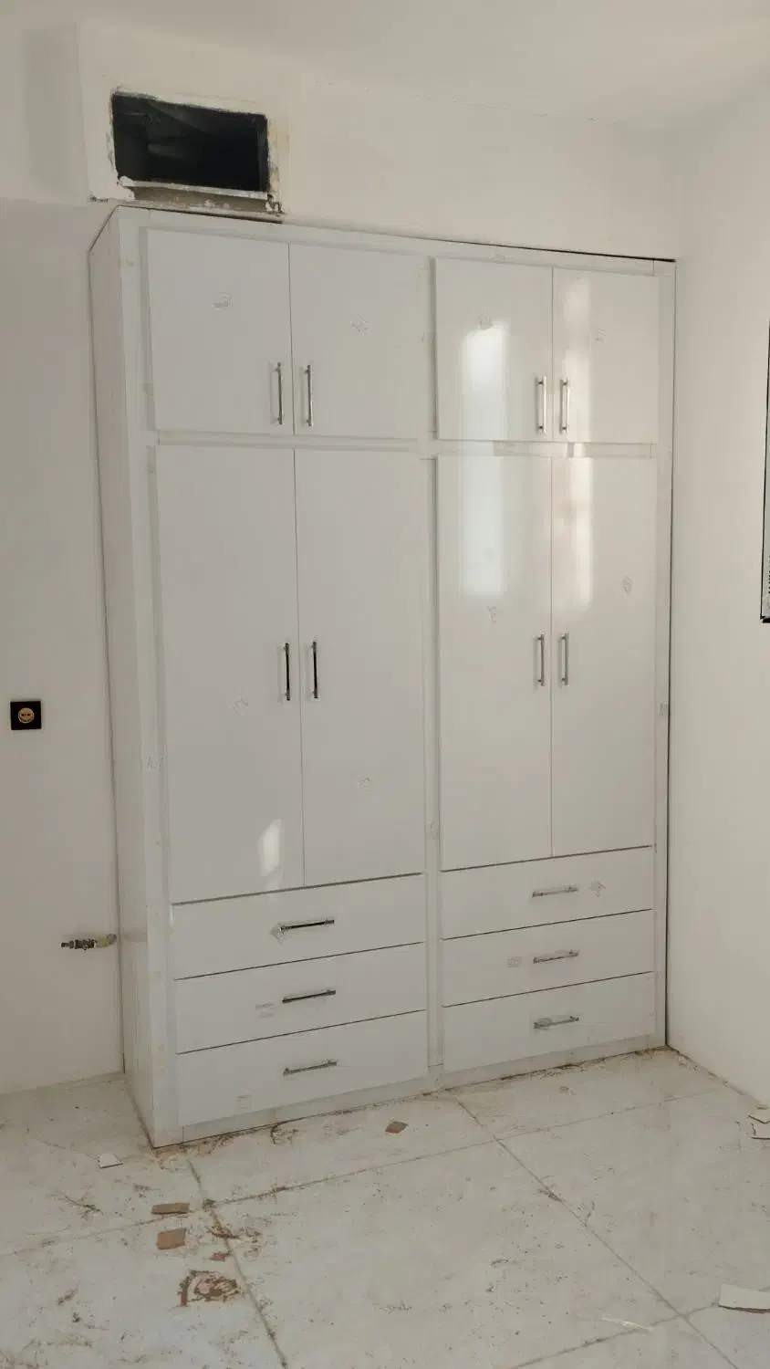 کمد دیواری ۲۰۰در ۲۸۰ فقط ۱۸.۴۰۰|جاکفشی، کمد، دراور|مشهد, هدایت|دیوار