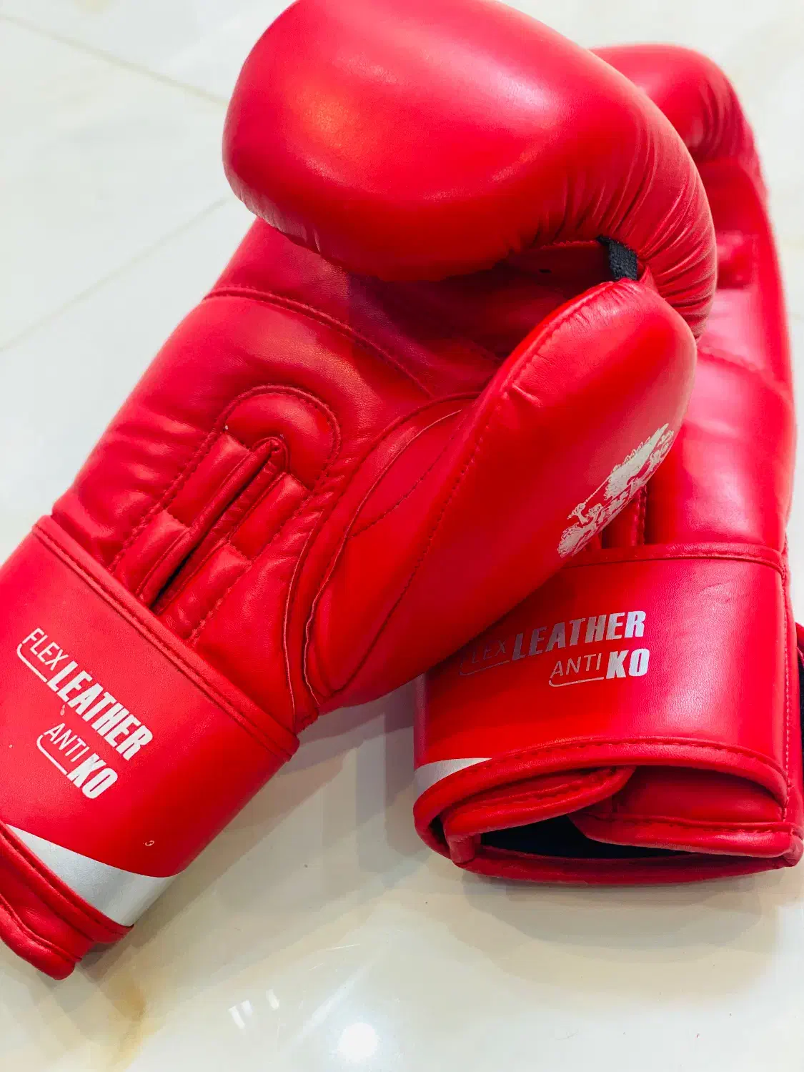 دستکش بوکس CLINCH|تجهیزات ورزشی|زاهدان, |دیوار