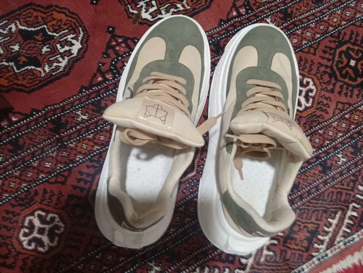 کفش اسپرت دخترانه|کیف، کفش، کمربند|گنبد کاووس, |دیوار