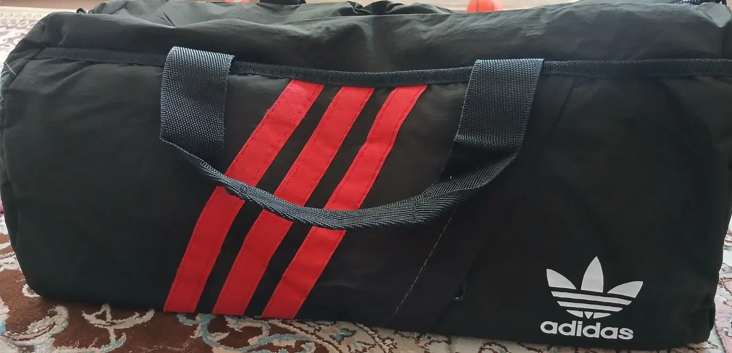 کیف باشگاه با قیمت استثنایی|کیف، کفش، کمربند|باغستان, |دیوار