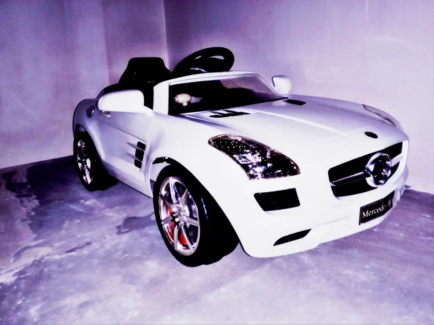 ماشین شارژی بنز  با چک و سفته بدون پیش پرداخت|اسباب‌بازی بچه|مشهد, ثامن|دیوار