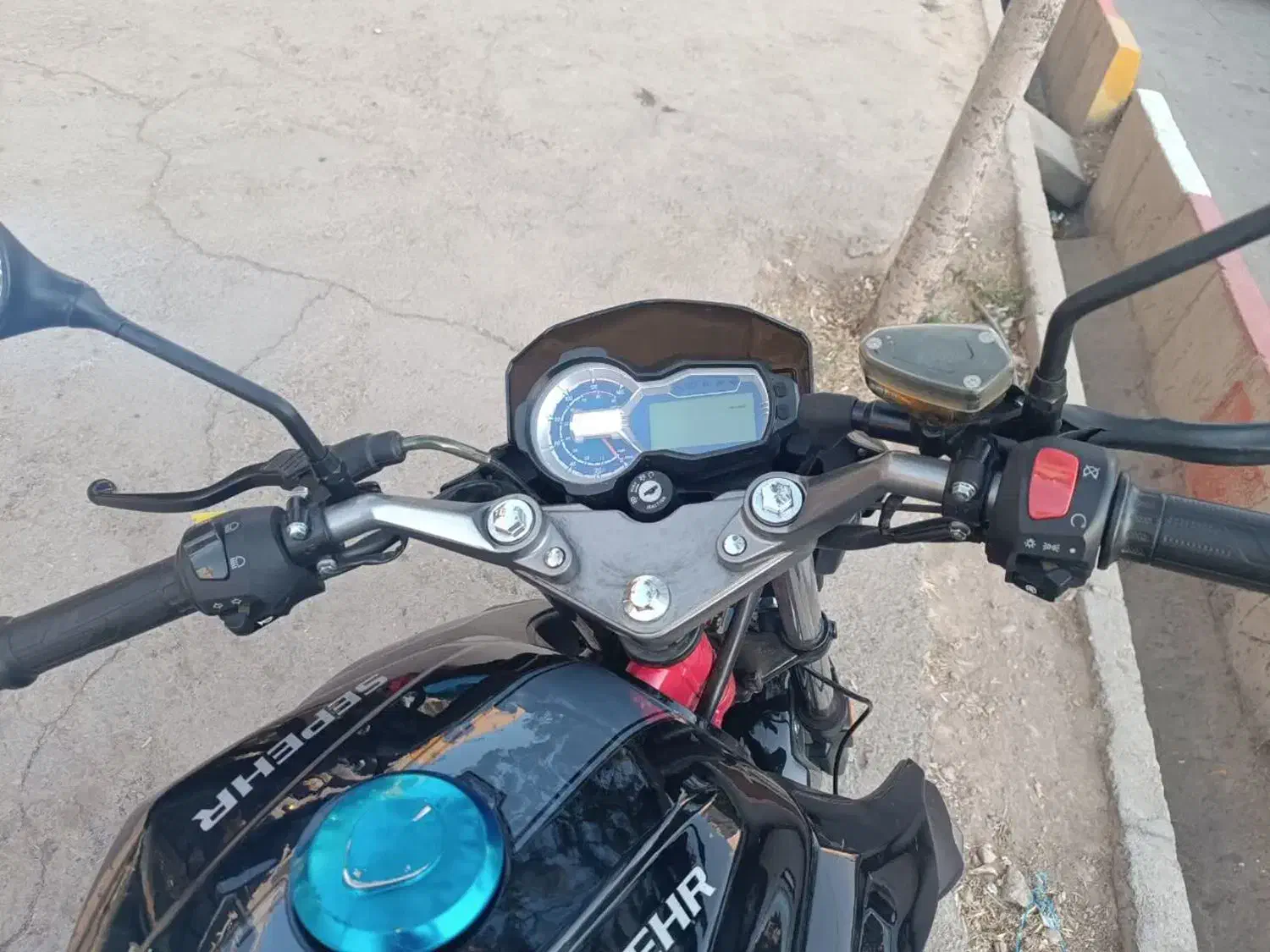 فروش موتور طرح بنلی ۲۰۰ سی سی|موتورسیکلت|شاهرود, |دیوار