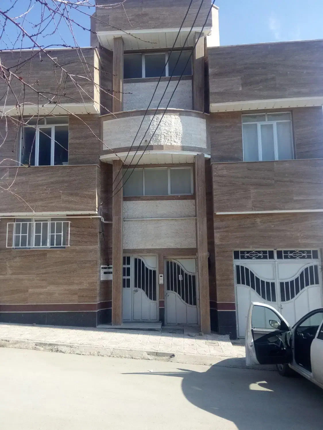 خانه مسکونی سه طبقه رودکی (آبشناسان)|فروش خانه و ویلا|ارومیه, |دیوار