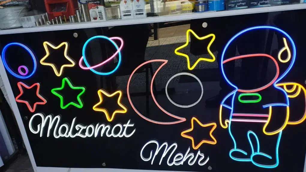 تابلوسازی اعتمادنو|خدمات پیشه و مهارت|رشت, سعدی (تختی)|دیوار