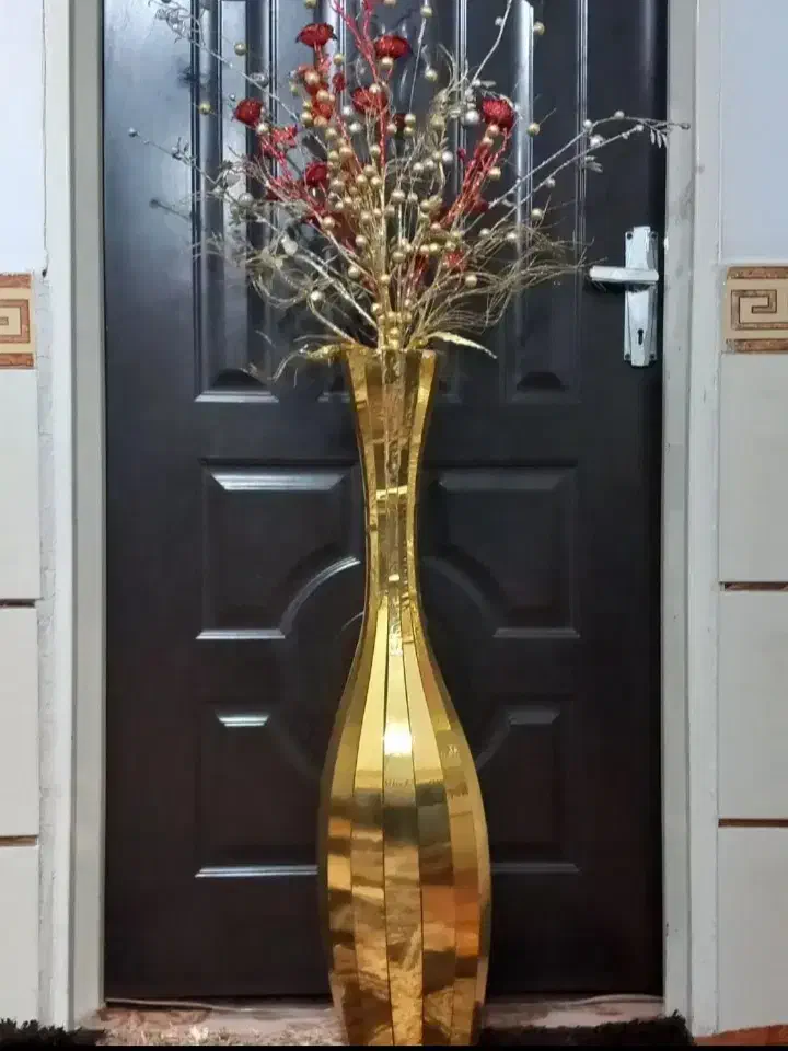 گلدان چوبی طلایی|گل مصنوعی|نظرآباد, نظرآباد|دیوار