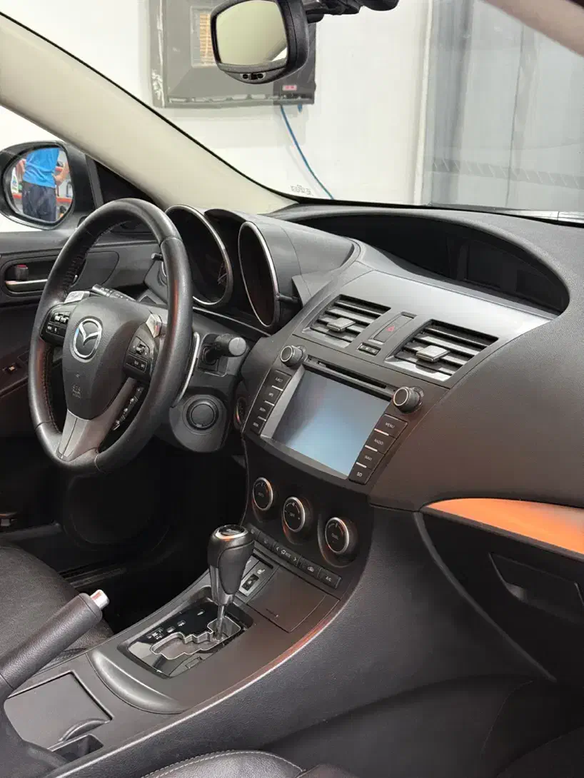 مزدا ۳ نیو تیپ ۴ فول مدل ۱۳۹۷ با کارکرد ۸۰ تا|خودرو سواری و وانت|بجنورد, |دیوار