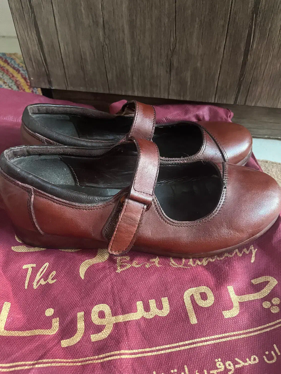 دو عدد کفش چرم و طبی تبریزداروخانه ای سایز ۳۷ ۳۹|کیف، کفش، کمربند|قم, بنیاد|دیوار